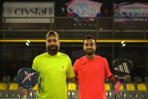 حرکت بازیکن برای ضربه والی